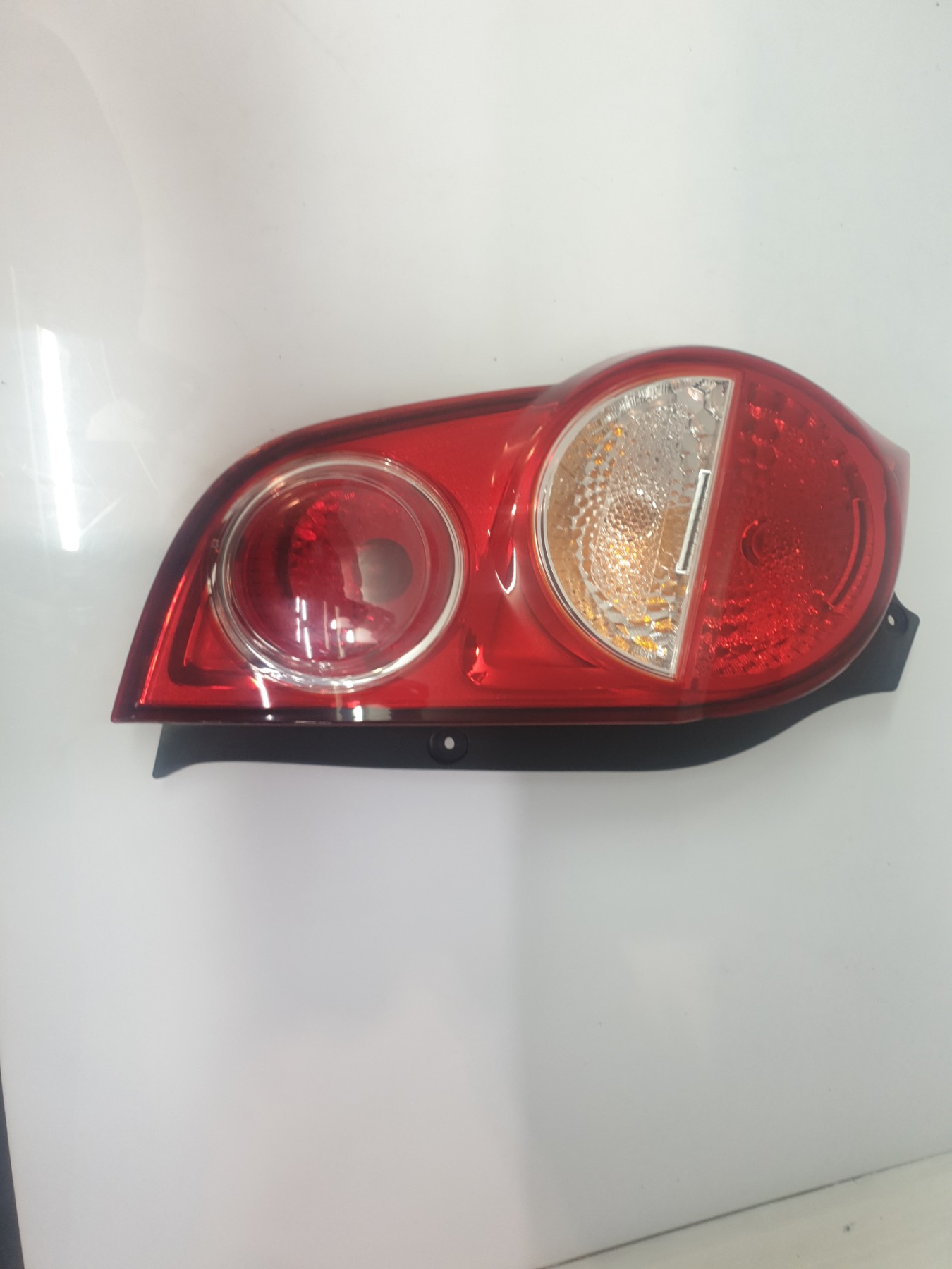 Feu arriere principal gauche (feux) chevrolet spark phase 2
