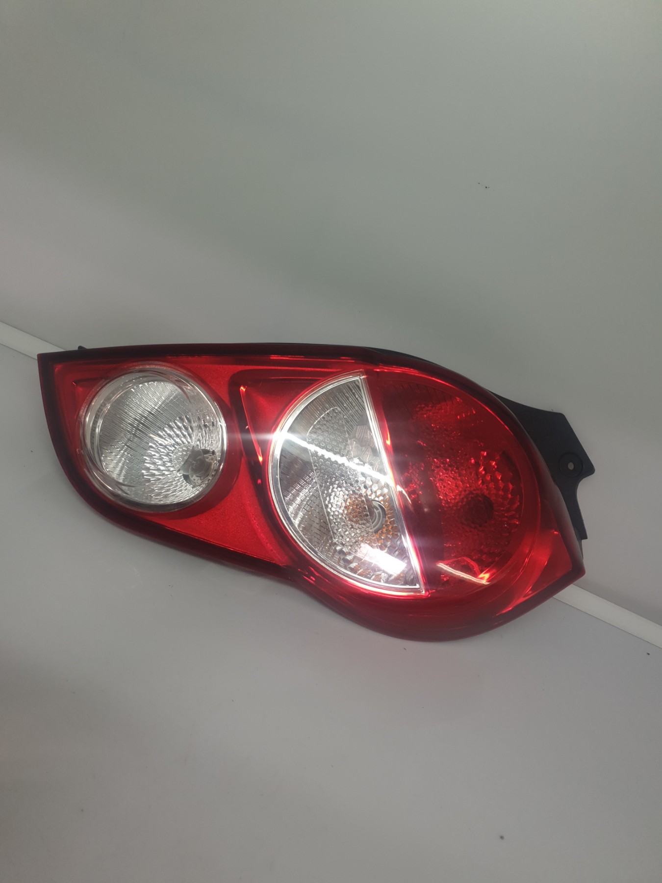 Feu arriere principal droit (feux) chevrolet spark phase 2