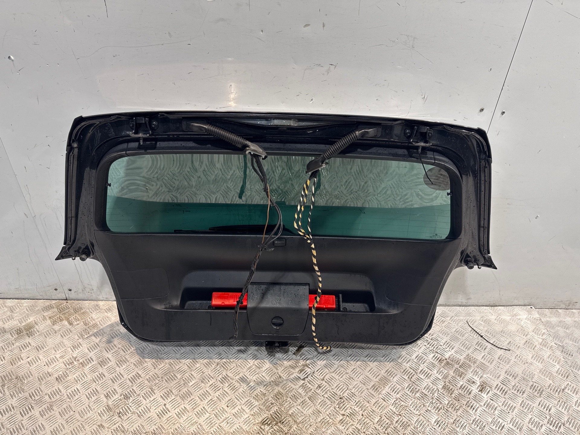 Malle/Hayon arriere volkswagen golf 7 phase 1