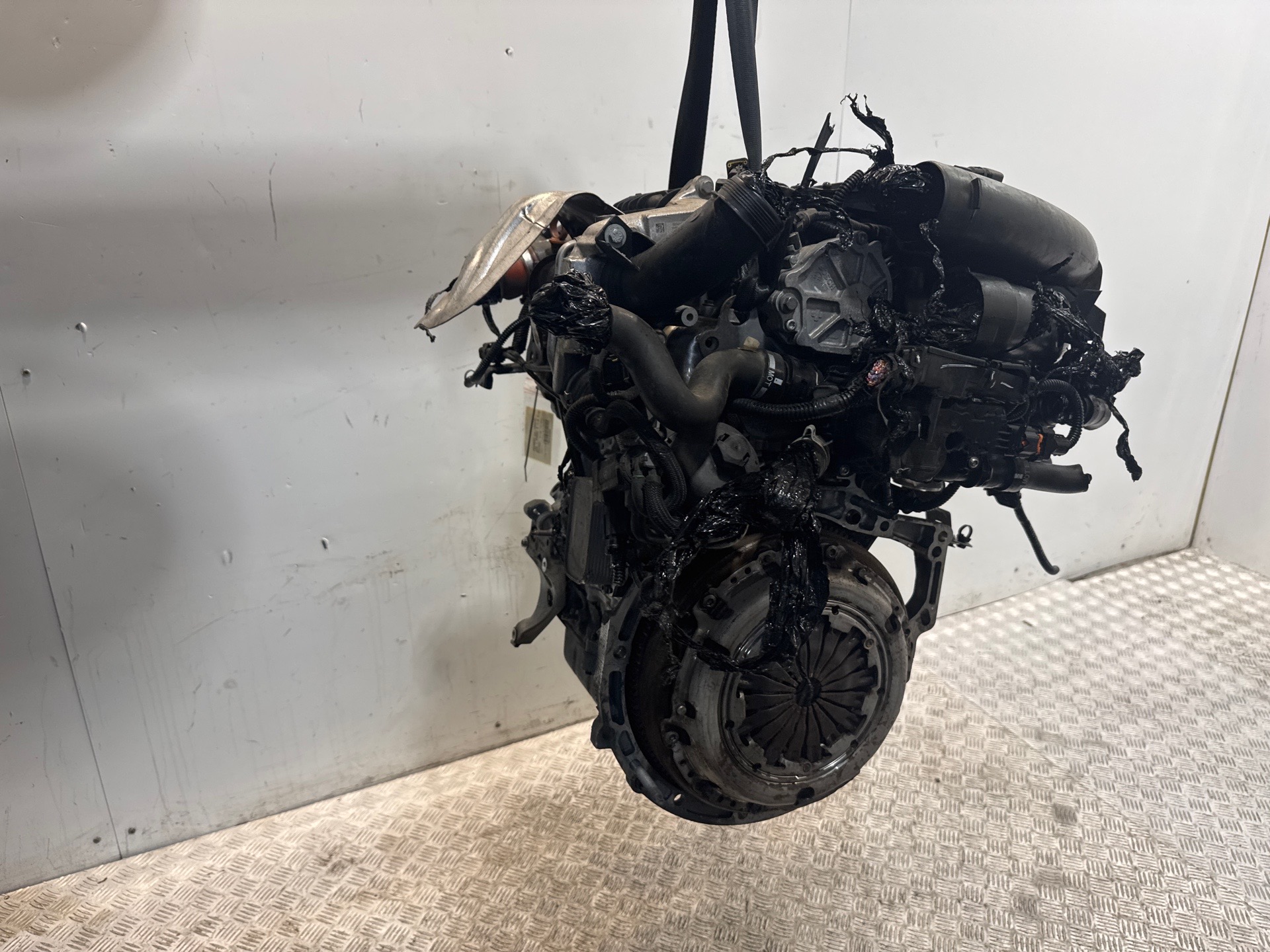 Moteur peugeot 208 1 phase 2