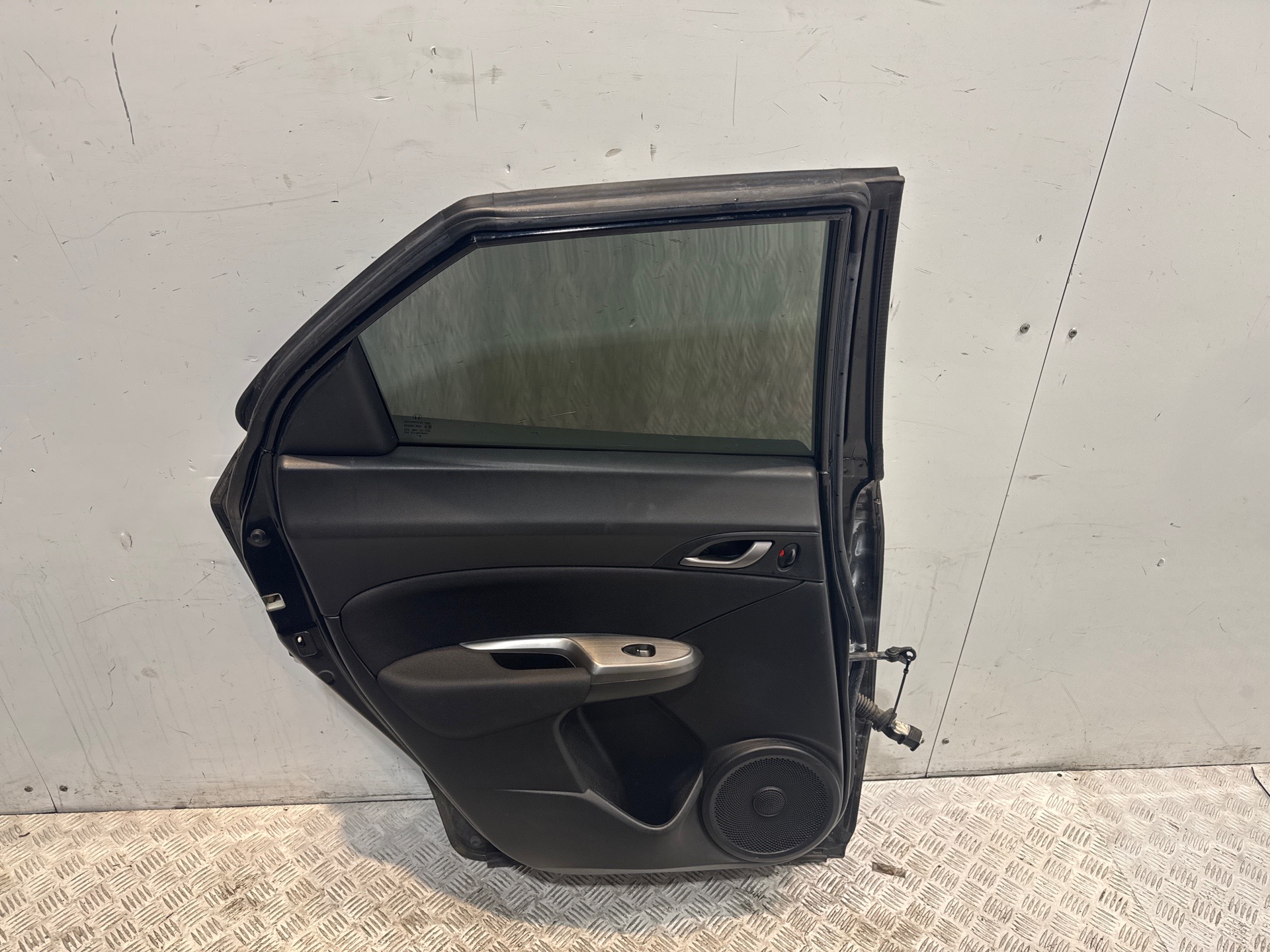 Porte arriere gauche honda civic 8 phase 2