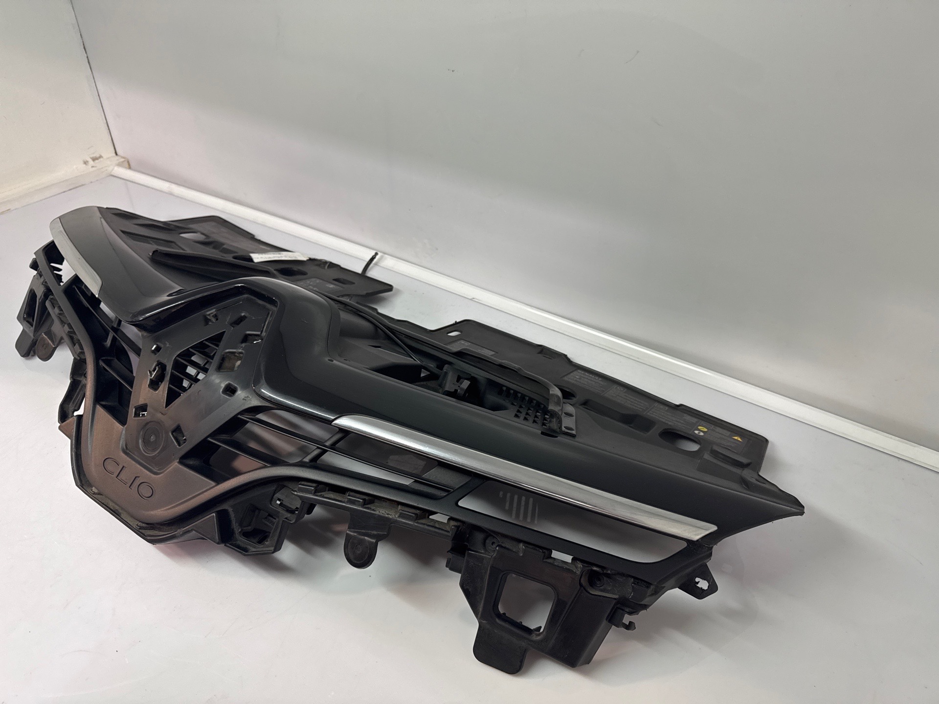 Calandre renault clio 4 phase 1