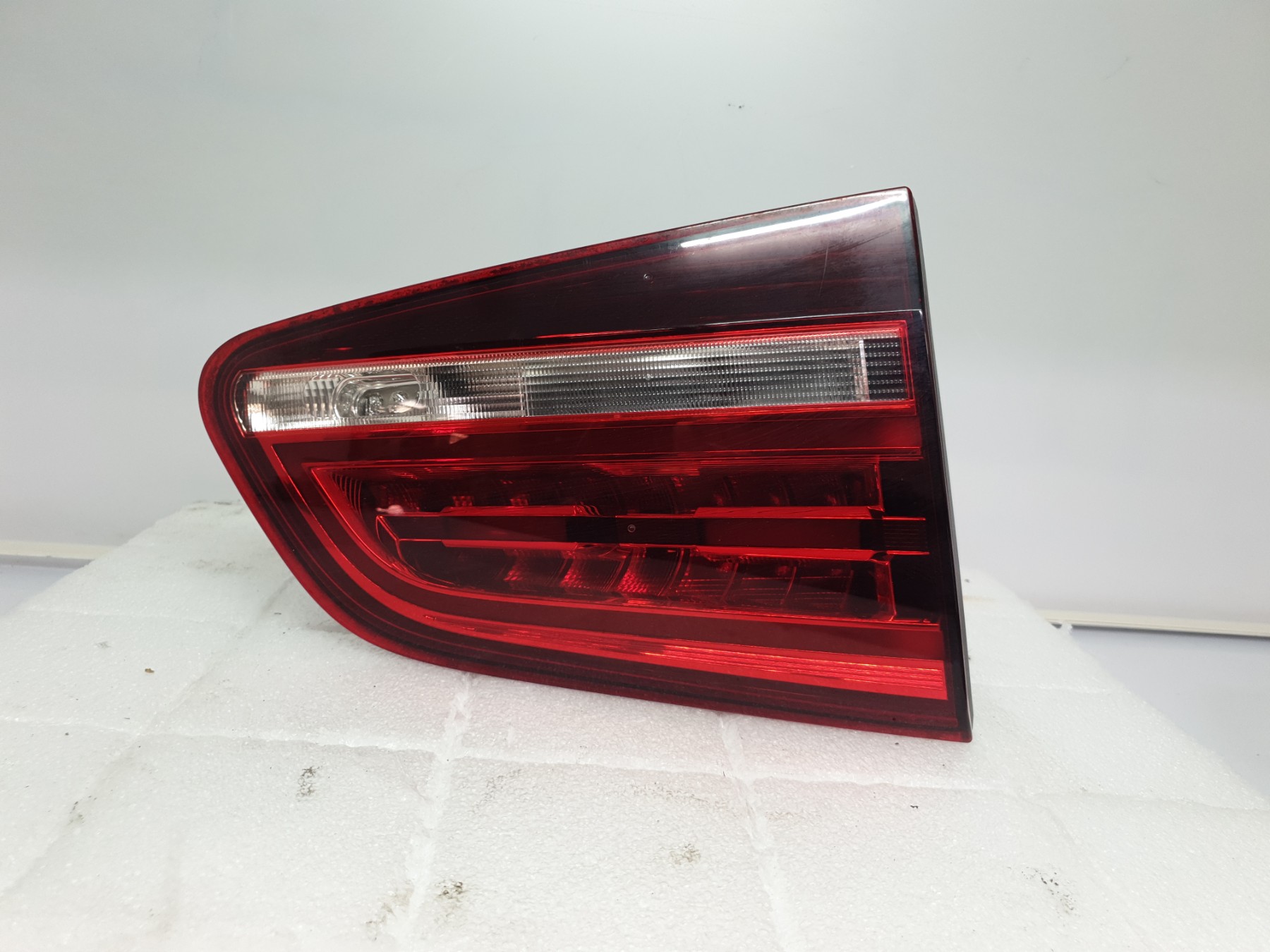 Feu arriere secondaire gauche (feux) volkswagen sharan 2 phase 2