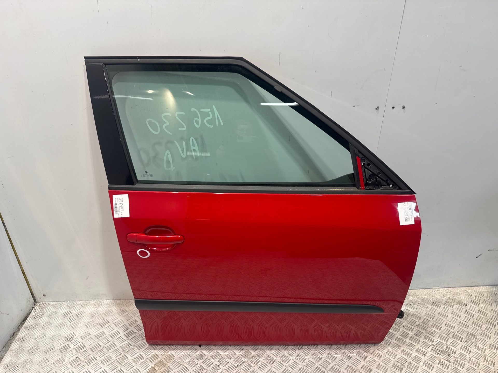 Porte avant droit skoda fabia 2 phase 2
