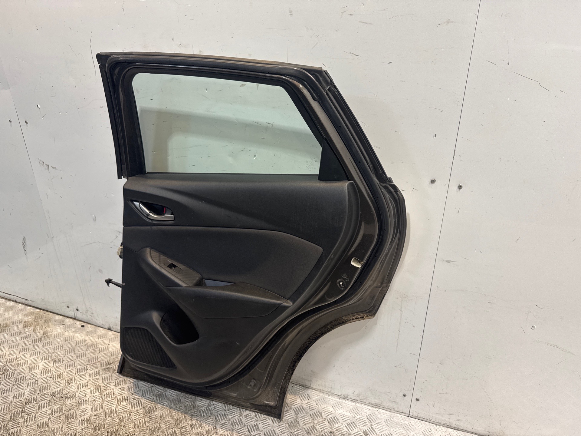Porte arriere droit mazda cx3 phase 1