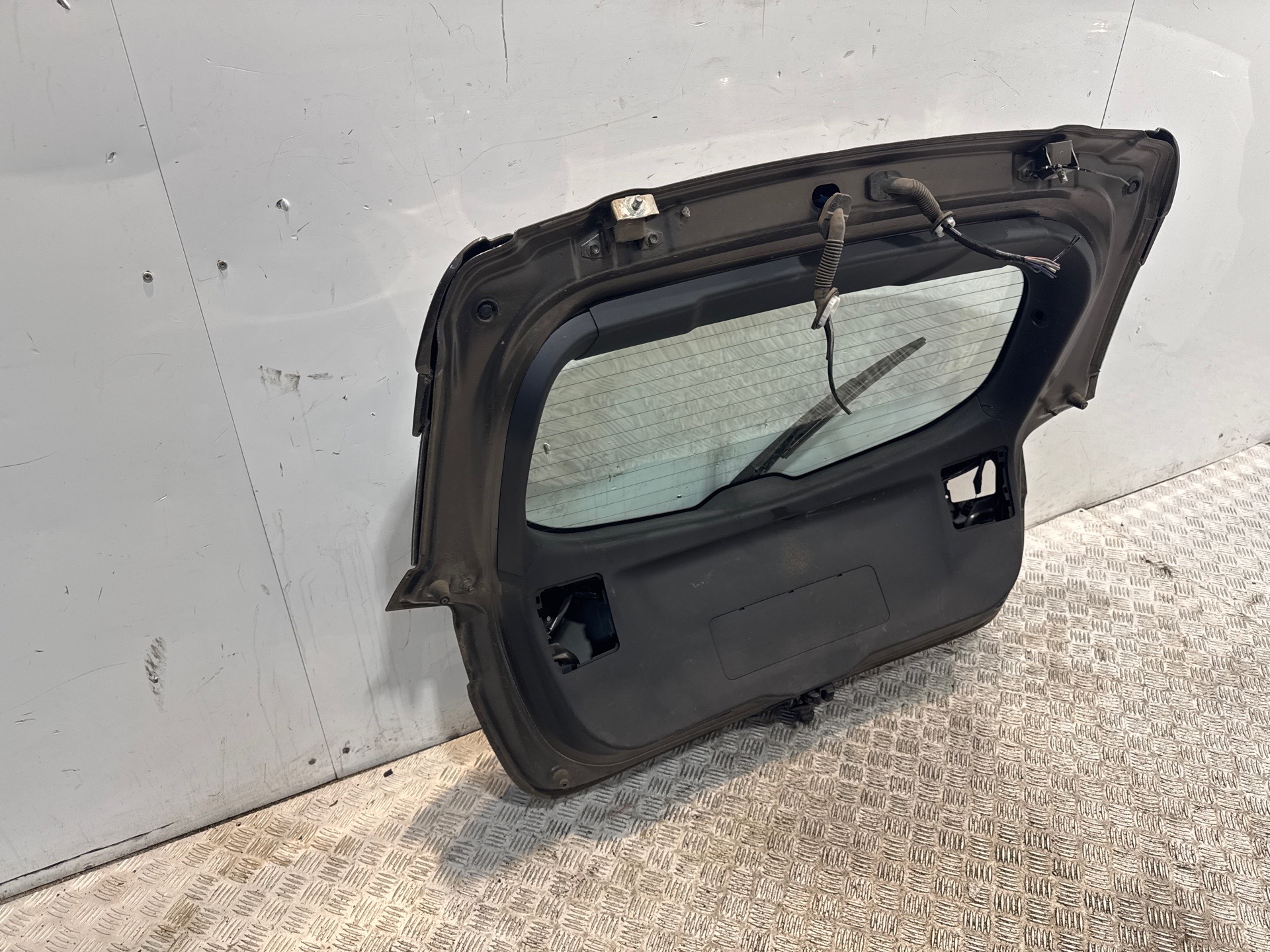 Malle/Hayon arriere mazda cx3 phase 1