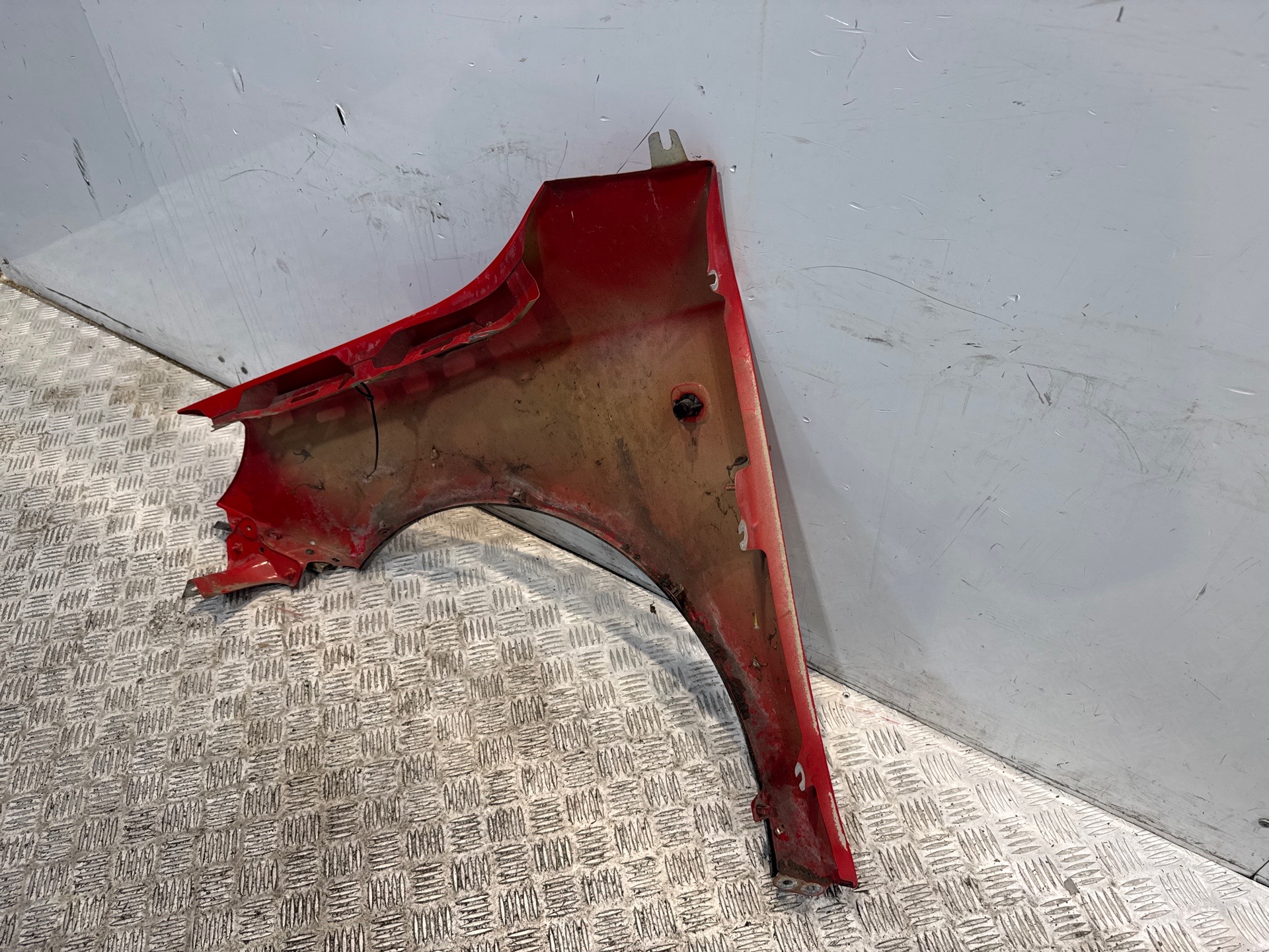 Aile avant droit skoda fabia 2 phase 2