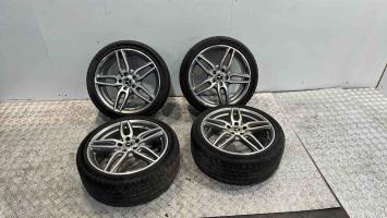Jeu de 4 jantes  mercedes classe b 246 phase 2