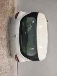 Malle/Hayon arriere renault clio 4 phase 1