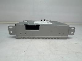 Autoradio d'origine peugeot 2008 2 phase 1