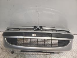 Pare choc avant peugeot 807