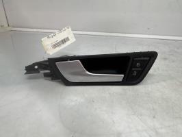 Poignee interieur avant gauche audi q5 1 sq5 phase 2
