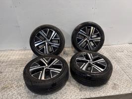 Jeu de 4 jantes  volkswagen taigo