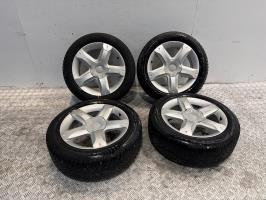 Jeu de 4 jantes  dacia sandero 1