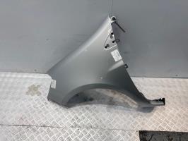 Aile avant gauche toyota yaris 2 phase 2