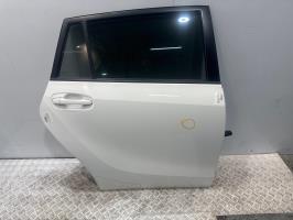 Porte arriere droit toyota verso phase 1