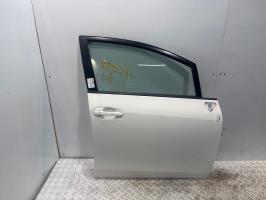 Porte avant droit toyota verso phase 1