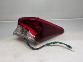 Feu arriere principal droit (feux) toyota auris 2 phase 2