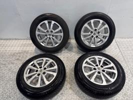 Jeu de 4 jantes  toyota verso phase 1