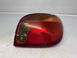 Feu arriere principal droit (feux) toyota yaris 1 phase 2