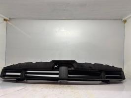 Bas volet avant bmw x5 g05 phase 1