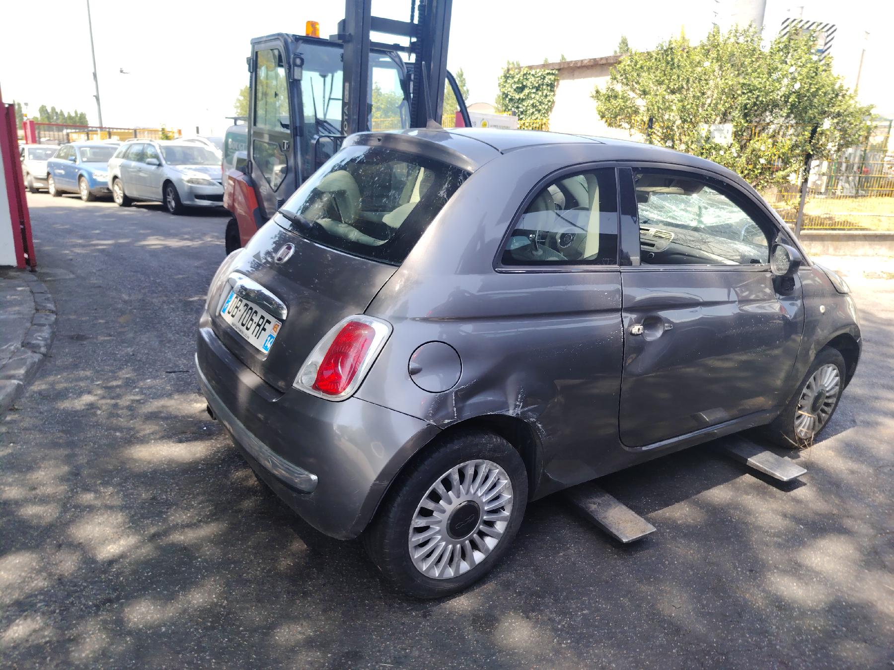 Anti brouillard gauche (feux) fiat 500 2 phase 1