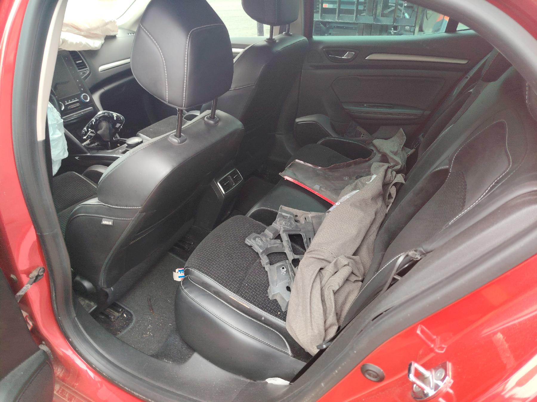 Porte avant droit renault megane 4 phase 1