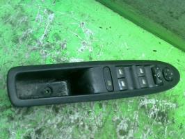 Interrupteur de leve vitre avant gauche CITROEN C4 2 PHASE 1 – 96657051ZD – Recycl Auto 60