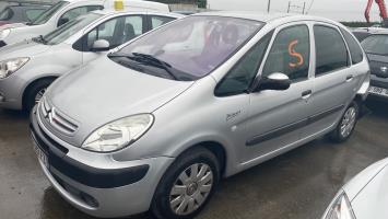 Foto pieza de coche