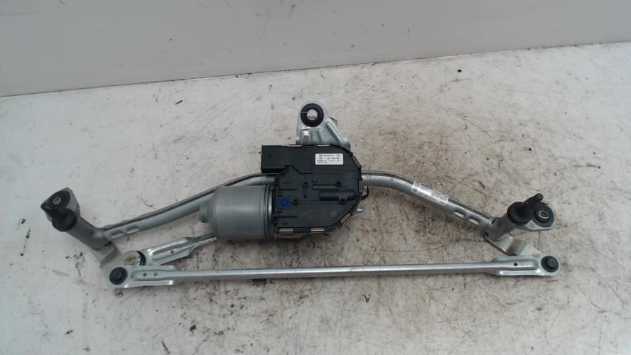 Moteur essuie glace avant -...