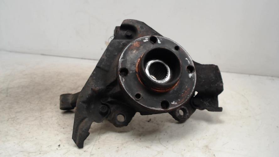Fusee avant gauche - FIAT...