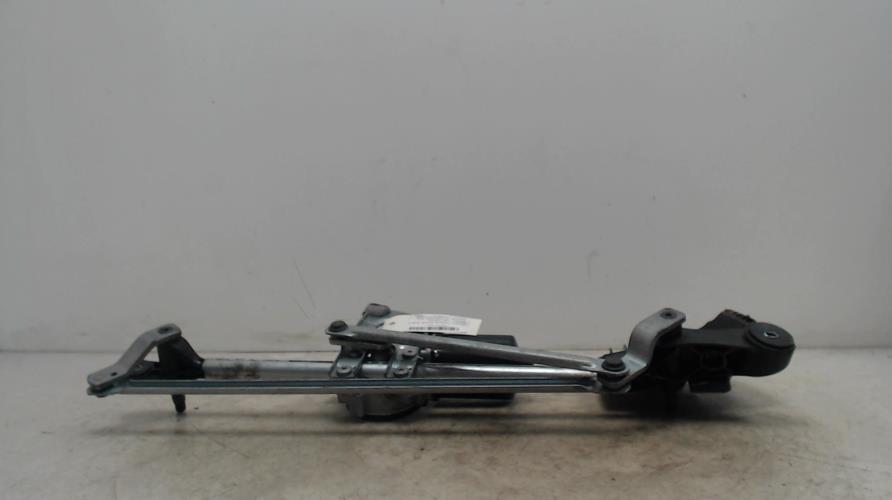 Moteur essuie glace avant -...