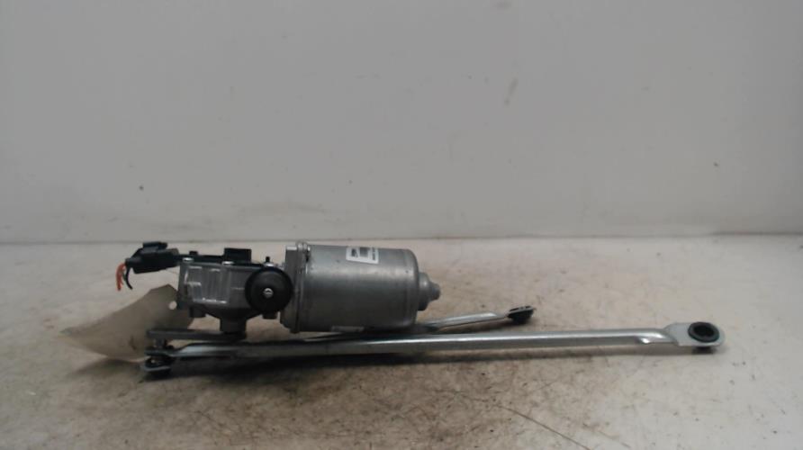 Moteur essuie glace avant -...