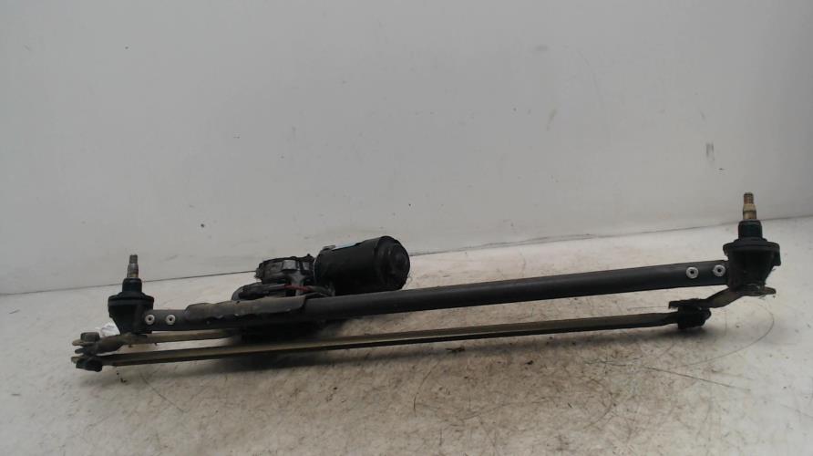 Moteur essuie glace avant -...