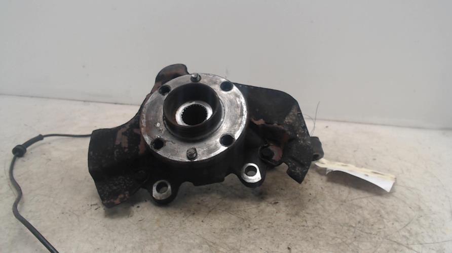 Fusee avant droit - PEUGEOT...