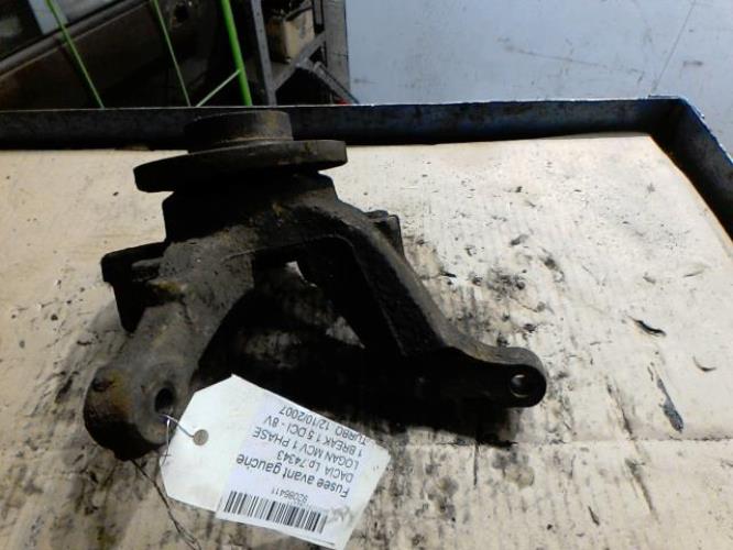 Fusee avant gauche - DACIA...