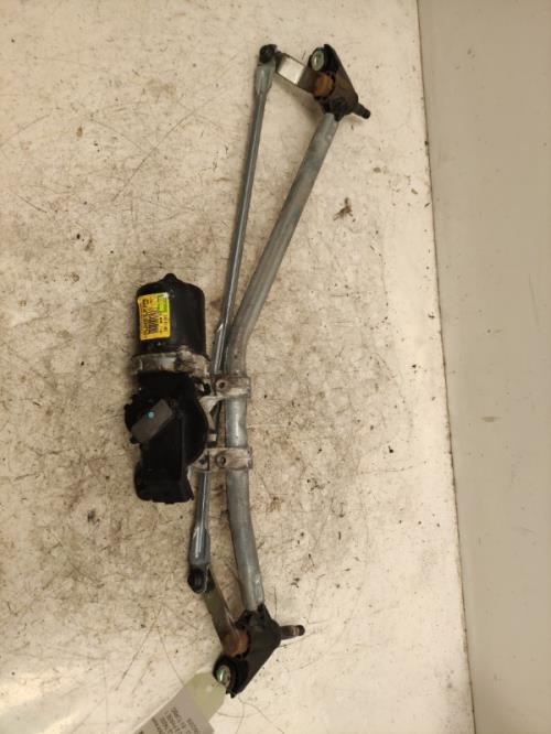 Moteur essuie glace avant -...
