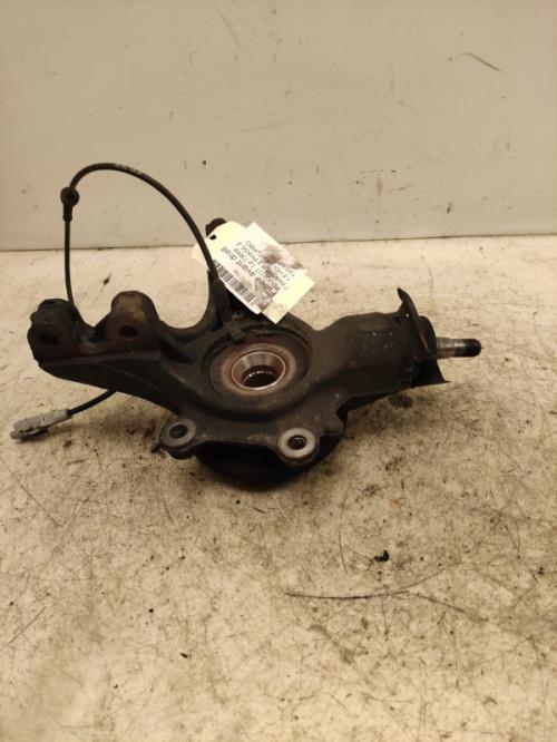 Fusee avant droit - PEUGEOT...