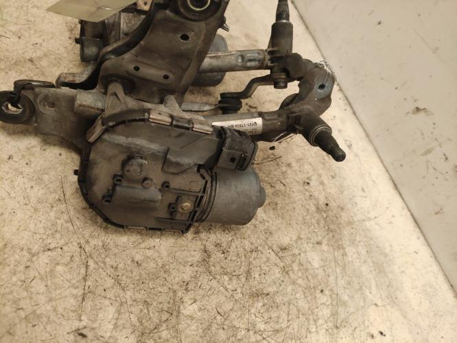 Moteur essuie glace avant -...
