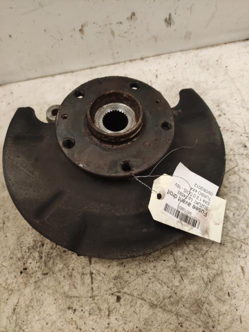 Fusee avant droit - SUZUKI...