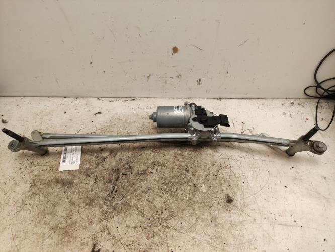 Moteur essuie glace avant -...