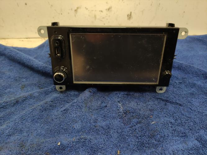 Ecran GPS - RENAULT CLIO 4...