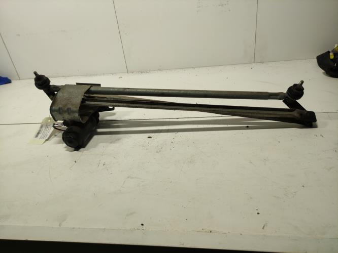 Moteur essuie glace avant -...