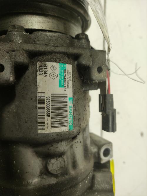 Compresseur clim - NISSAN...