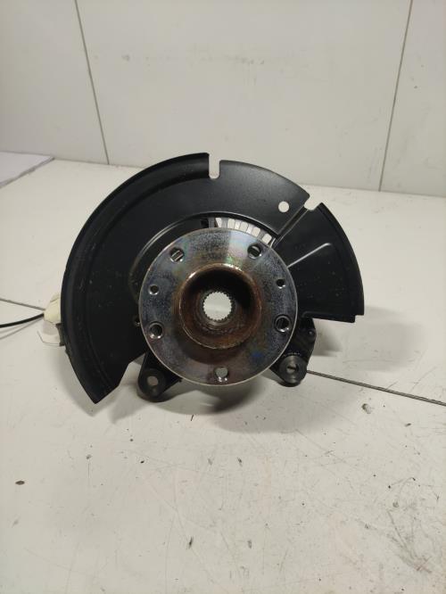 Fusee avant gauche -...