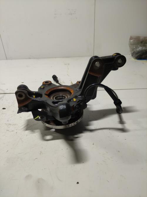 Fusee avant droit - RENAULT 