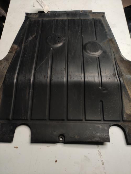 Cache sous moteur - RENAULT...