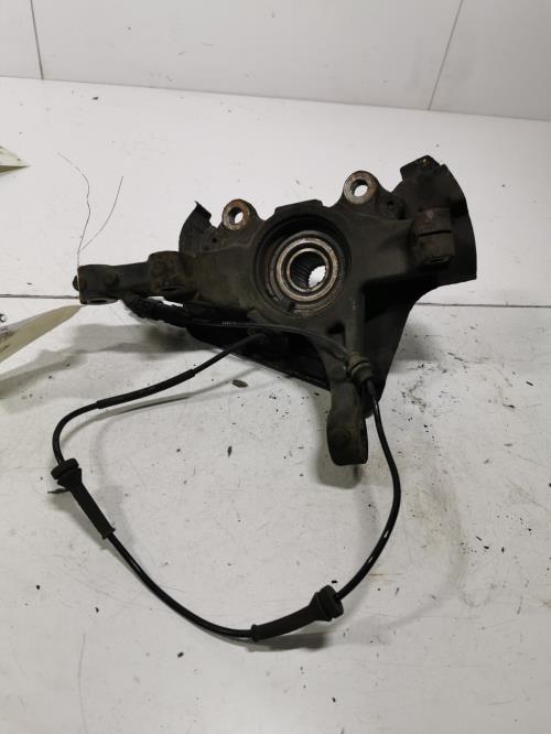 Fusee avant gauche - FIAT...
