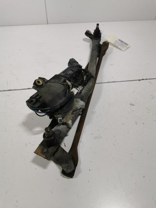 Moteur essuie glace avant -...