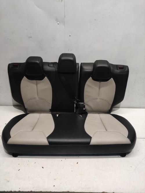 Banquette arriere (KIT...